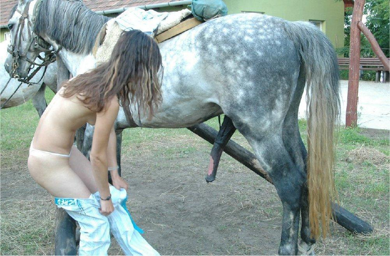 Bild 689918 von Pferdefan22 in Kategorie Public nude