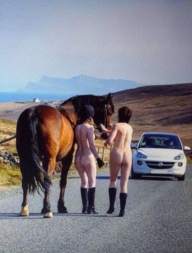 Bild 72856 von Schambereich in Kategorie Public Nude