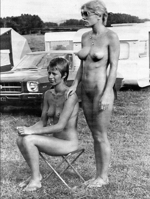 Bild 70728 von Schambereich in Kategorie Public Nude