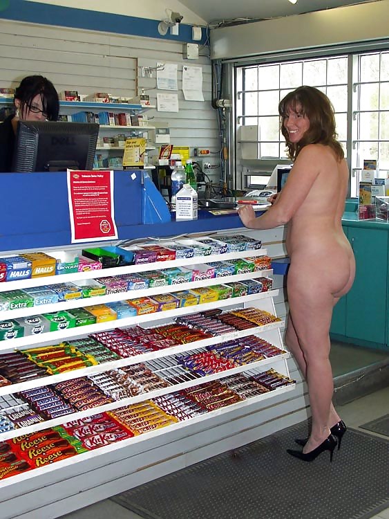 Bild 72729 von Schambereich in Kategorie Public Nude