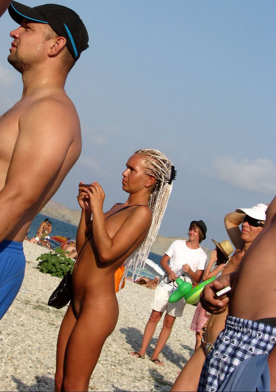 Bild 72330 von Schambereich in Kategorie Public Nude