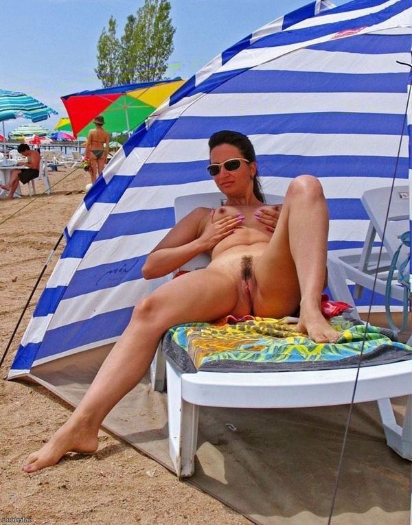 Bild 76389 von Schambereich in Kategorie Public Nude