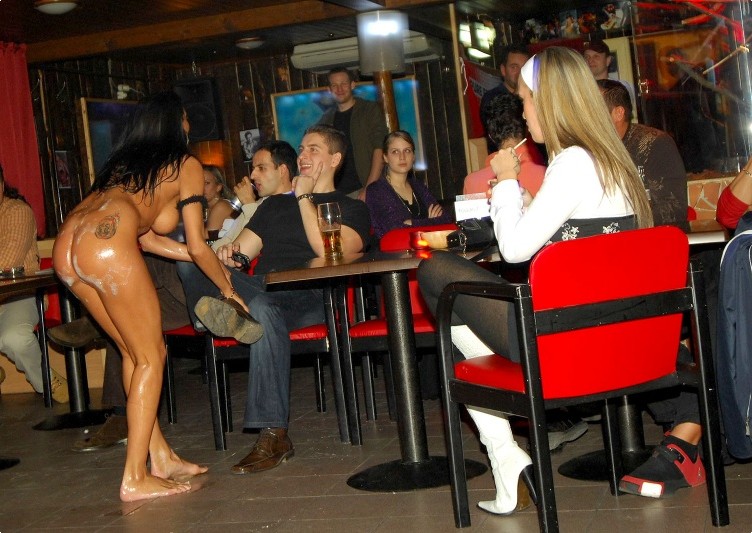 Bild 25412 von Schambereich in Kategorie Exhibitionismus