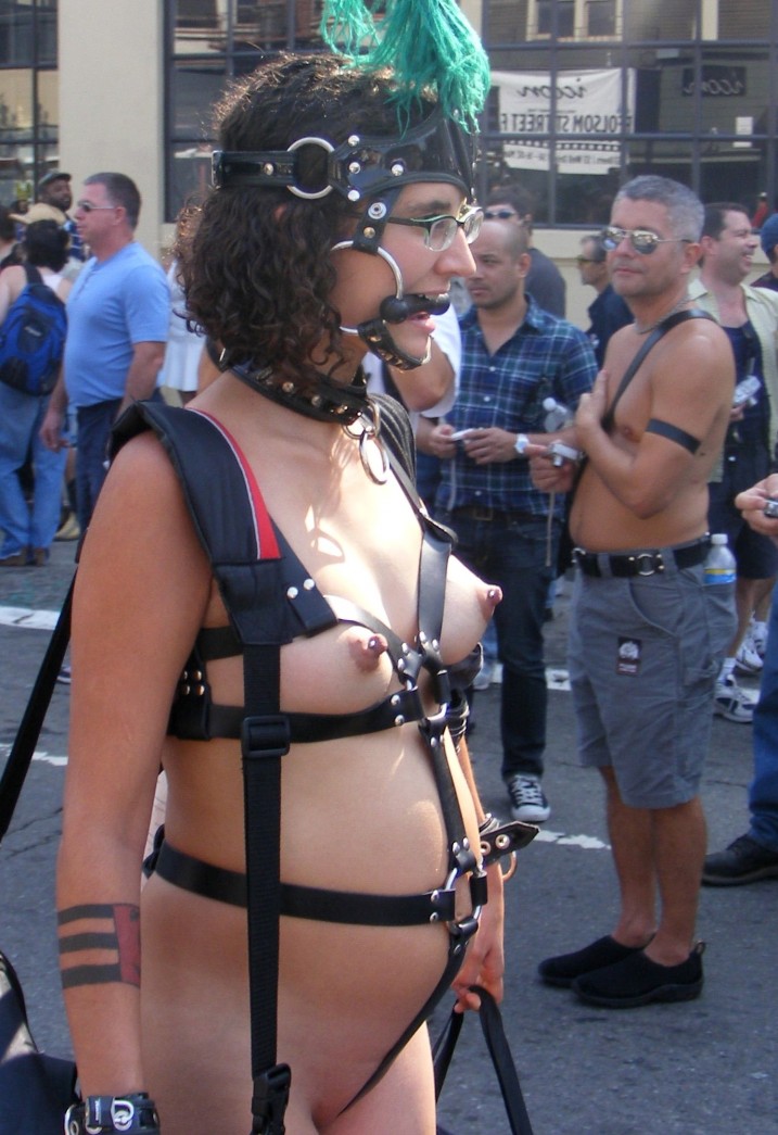 Bild 72079 von Schambereich in Kategorie Public Nude