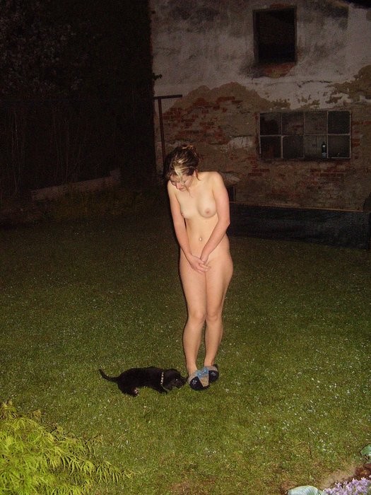 Bild 42190 von Schambereich in Kategorie Public Nude