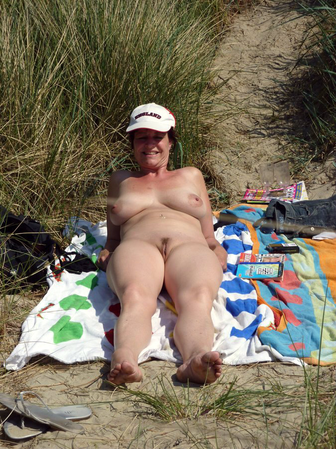 Bild 62562 von Schambereich in Kategorie Public Nude