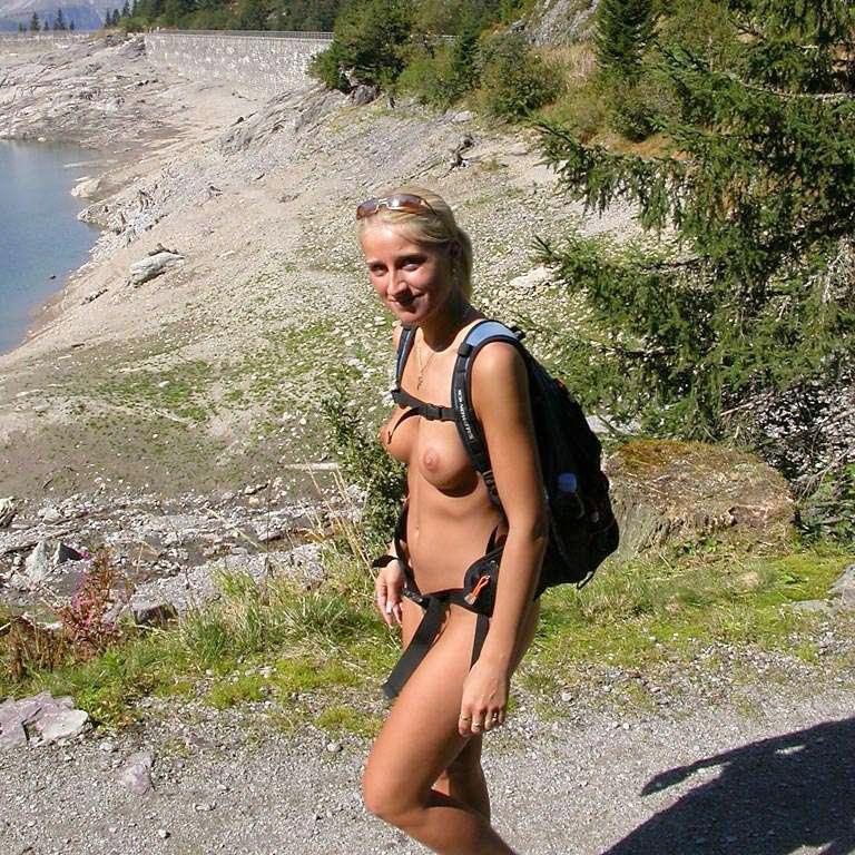 Bild 47253 von Schambereich in Kategorie Public Nude