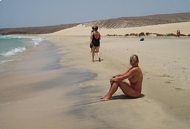 Bild 14876 von Schambereich in Kategorie Exhibitionismus