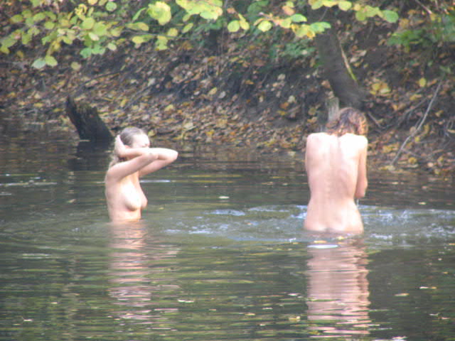 Bild 23552 von Schambereich in Kategorie Public Nude