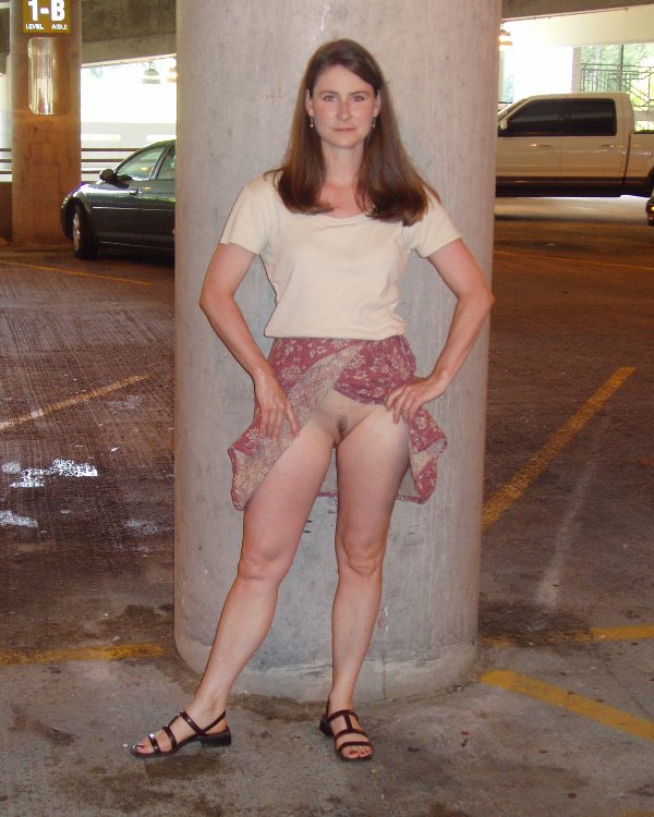 Bild 51146 von Schambereich in Kategorie Public Nude