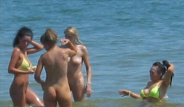 Bild 8927 von Schambereich in Kategorie Voyeurismus