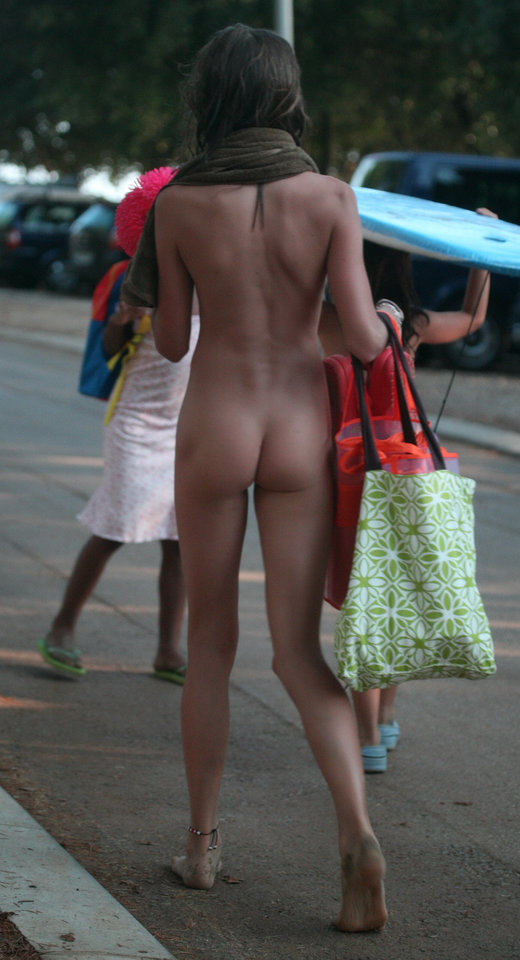 Bild 73476 von Schambereich in Kategorie Public Nude
