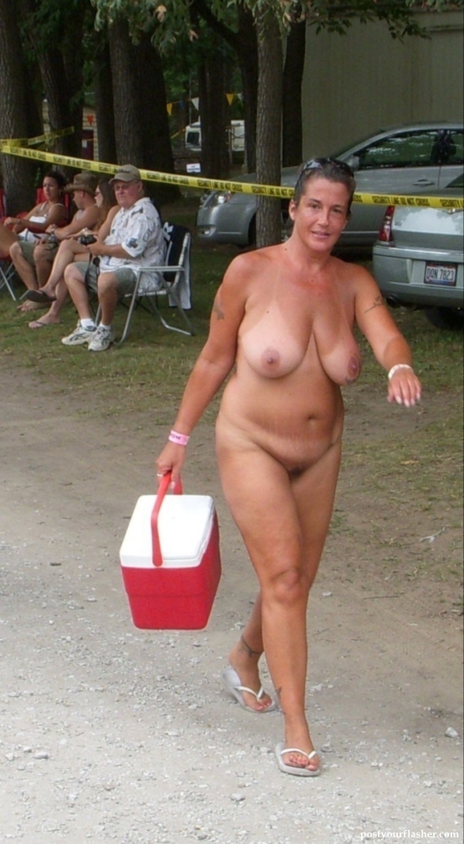 Bild 696341 von Soapbox695 in Kategorie FKK / Naturismus